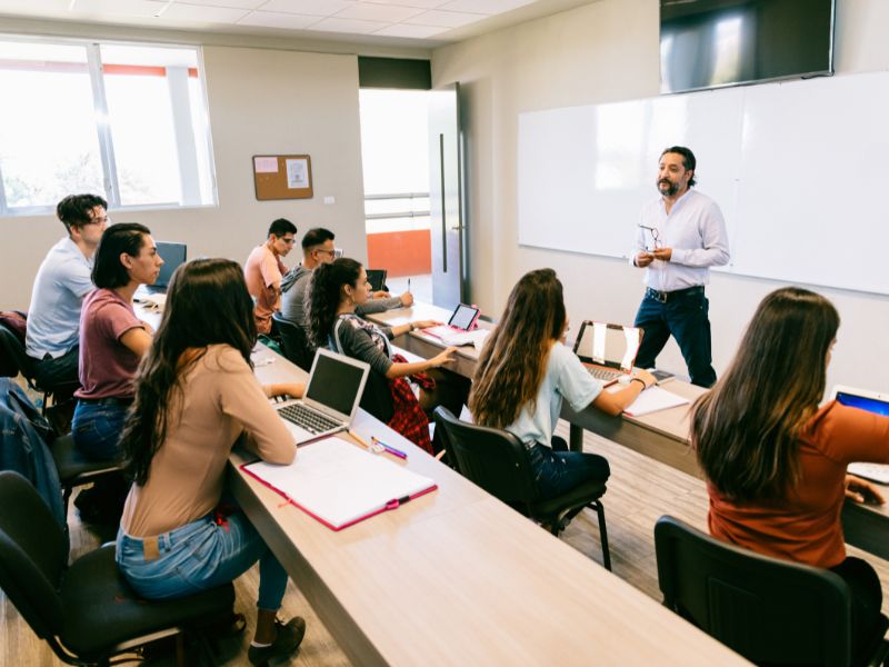 quanto tempo dura a faculdade de Pedagogia online